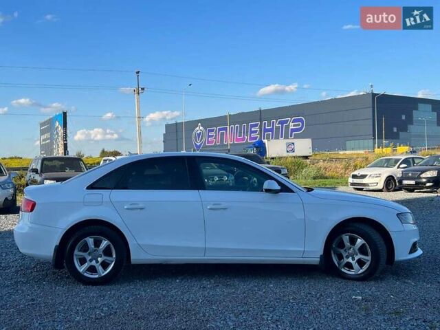 Білий Ауді А4, об'ємом двигуна 1.8 л та пробігом 132 тис. км за 8940 $, фото 3 на Automoto.ua