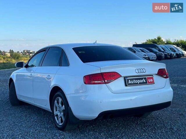 Білий Ауді А4, об'ємом двигуна 1.8 л та пробігом 132 тис. км за 8940 $, фото 6 на Automoto.ua