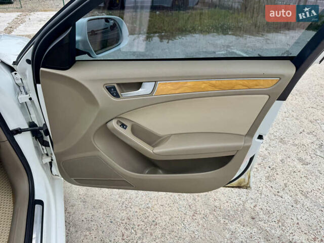 Білий Ауді А4, об'ємом двигуна 1.98 л та пробігом 192 тис. км за 9500 $, фото 32 на Automoto.ua