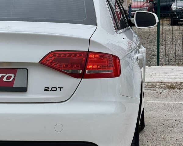 Білий Ауді А4, об'ємом двигуна 1.98 л та пробігом 192 тис. км за 9500 $, фото 46 на Automoto.ua