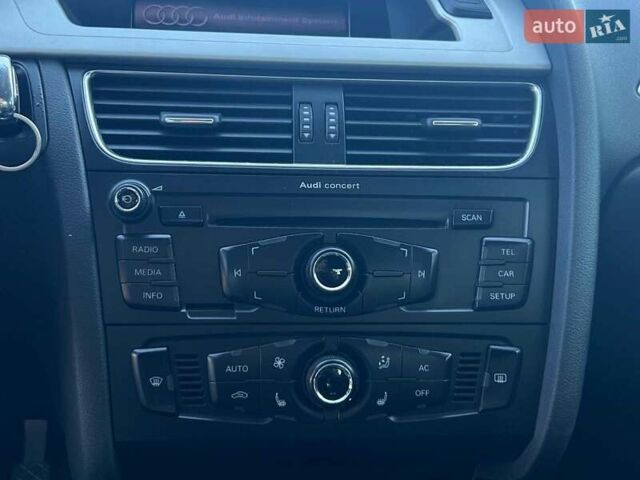 Білий Ауді А4, об'ємом двигуна 1.8 л та пробігом 132 тис. км за 8940 $, фото 19 на Automoto.ua