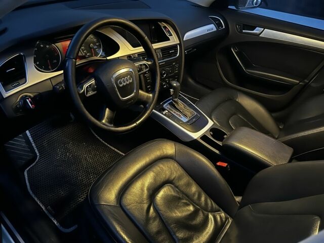 Белый Ауди А4, объемом двигателя 2 л и пробегом 220 тыс. км за 9800 $, фото 4 на Automoto.ua