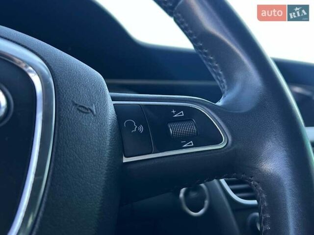 Білий Ауді А4, об'ємом двигуна 1.8 л та пробігом 132 тис. км за 8940 $, фото 16 на Automoto.ua