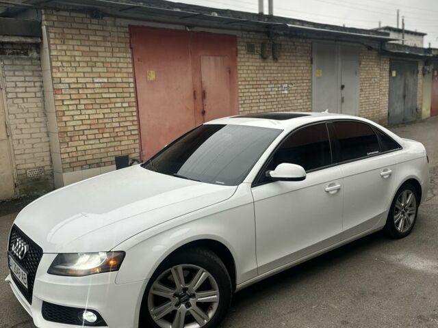 Белый Ауди А4, объемом двигателя 2 л и пробегом 292 тыс. км за 9500 $, фото 7 на Automoto.ua