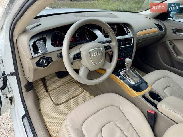 Білий Ауді А4, об'ємом двигуна 1.98 л та пробігом 192 тис. км за 9500 $, фото 22 на Automoto.ua