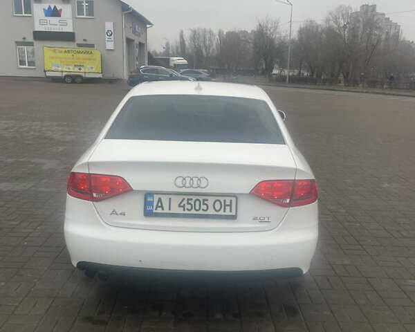 Ауді А4 2010 у Києві на Automoto.ua Білий Ауді А4, об'ємом двигуна 1.98 л та пробігом 253 тис. км за 10300 $, фото 6 на Automoto.ua
