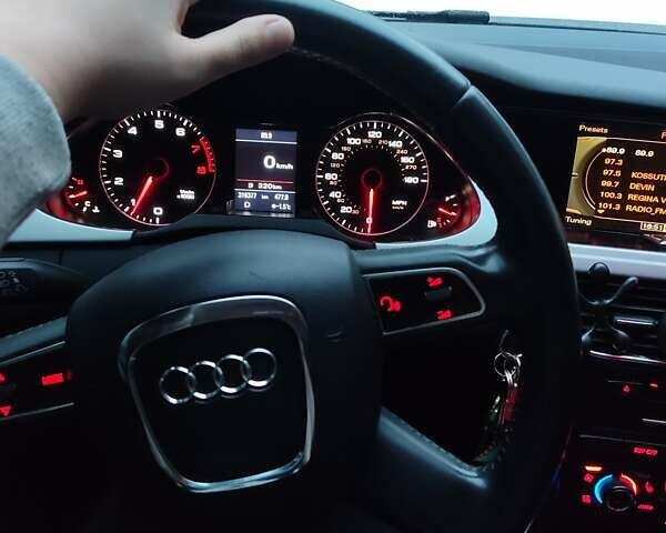 Белый Ауди А4, объемом двигателя 1.98 л и пробегом 351 тыс. км за 8000 $, фото 4 на Automoto.ua