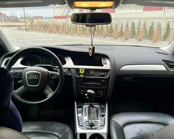 Белый Ауди А4, объемом двигателя 1.98 л и пробегом 163 тыс. км за 9999 $, фото 7 на Automoto.ua