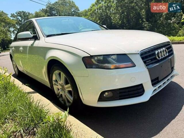Белый Ауди А4, объемом двигателя 2 л и пробегом 160 тыс. км за 10300 $, фото 1 на Automoto.ua