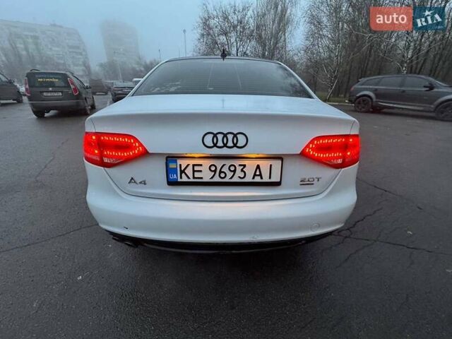 Білий Ауді А4, об'ємом двигуна 1.98 л та пробігом 212 тис. км за 8500 $, фото 5 на Automoto.ua