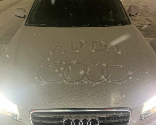 Белый Ауди А4, объемом двигателя 2 л и пробегом 99 тыс. км за 10900 $, фото 3 на Automoto.ua