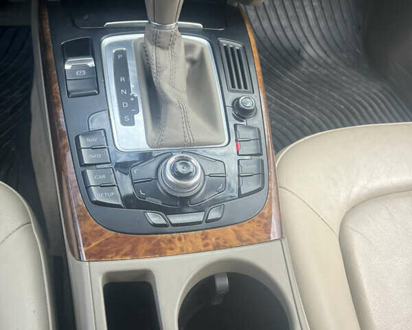 Белый Ауди А4, объемом двигателя 2 л и пробегом 237 тыс. км за 9700 $, фото 21 на Automoto.ua