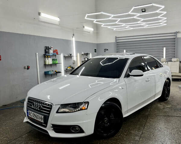 Білий Ауді А4, об'ємом двигуна 1.98 л та пробігом 168 тис. км за 9750 $, фото 1 на Automoto.ua