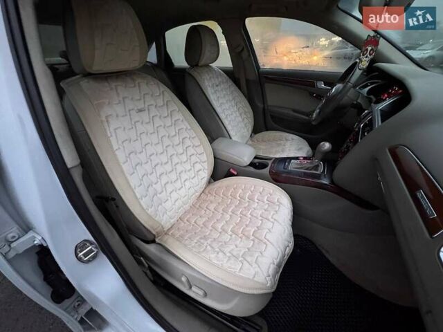 Білий Ауді А4, об'ємом двигуна 1.98 л та пробігом 212 тис. км за 8500 $, фото 8 на Automoto.ua