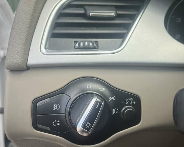 Белый Ауди А4, объемом двигателя 2 л и пробегом 237 тыс. км за 9700 $, фото 25 на Automoto.ua