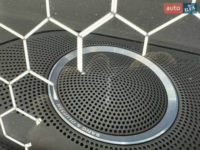 Белый Ауди А4, объемом двигателя 2 л и пробегом 220 тыс. км за 12600 $, фото 21 на Automoto.ua