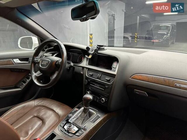 Белый Ауди А4, объемом двигателя 2 л и пробегом 220 тыс. км за 12600 $, фото 6 на Automoto.ua