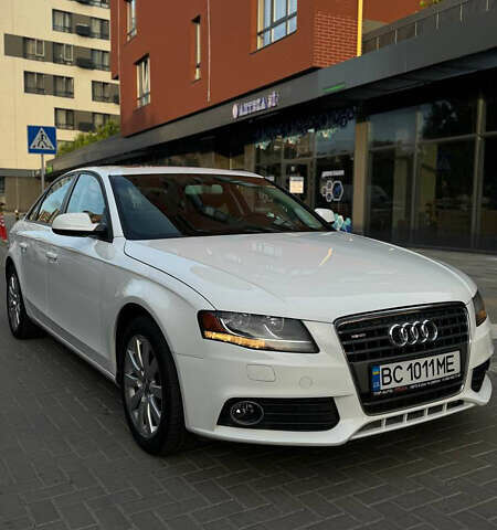 Білий Ауді А4, об'ємом двигуна 1.98 л та пробігом 200 тис. км за 9000 $, фото 5 на Automoto.ua