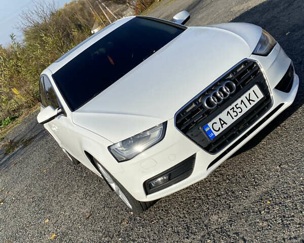Белый Ауди А4, объемом двигателя 1.98 л и пробегом 178 тыс. км за 12500 $, фото 1 на Automoto.ua