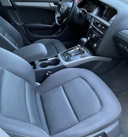 Белый Ауди А4, объемом двигателя 1.8 л и пробегом 208 тыс. км за 11000 $, фото 12 на Automoto.ua