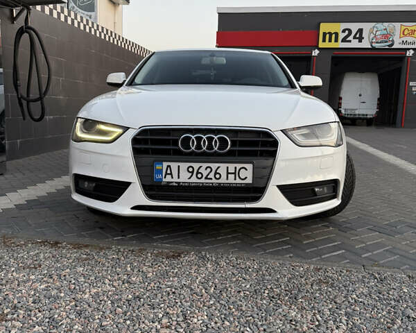 Белый Ауди А4, объемом двигателя 1.8 л и пробегом 222 тыс. км за 12500 $, фото 7 на Automoto.ua