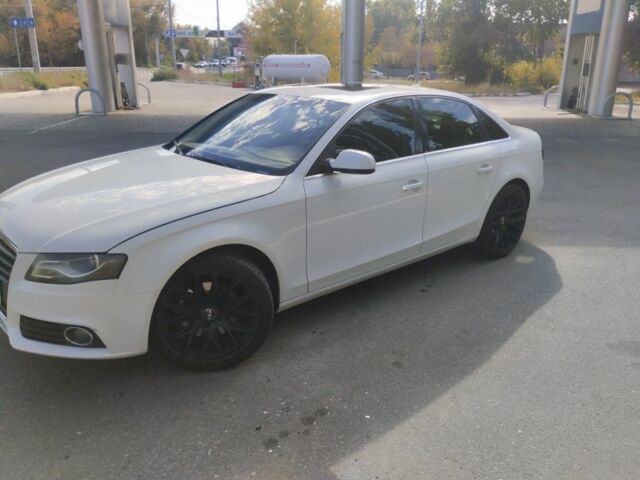 Белый Ауди А4, объемом двигателя 2 л и пробегом 280 тыс. км за 9200 $, фото 9 на Automoto.ua