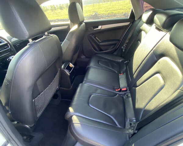 Белый Ауди А4, объемом двигателя 1.98 л и пробегом 178 тыс. км за 12500 $, фото 23 на Automoto.ua