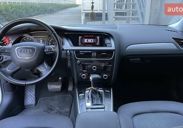 Белый Ауди А4, объемом двигателя 1.8 л и пробегом 208 тыс. км за 11000 $, фото 14 на Automoto.ua