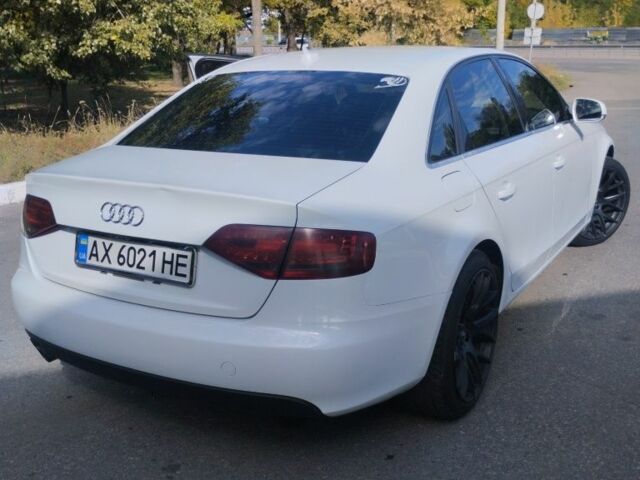 Белый Ауди А4, объемом двигателя 2 л и пробегом 280 тыс. км за 9200 $, фото 12 на Automoto.ua
