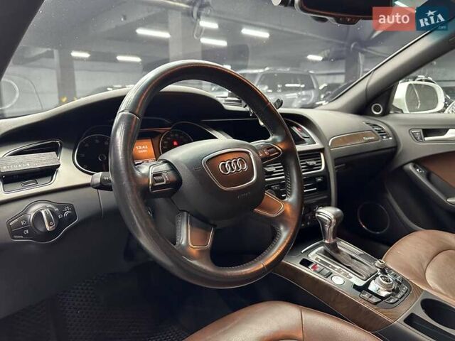 Белый Ауди А4, объемом двигателя 2 л и пробегом 220 тыс. км за 12600 $, фото 15 на Automoto.ua