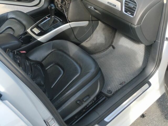 Белый Ауди А4, объемом двигателя 2 л и пробегом 280 тыс. км за 9200 $, фото 11 на Automoto.ua