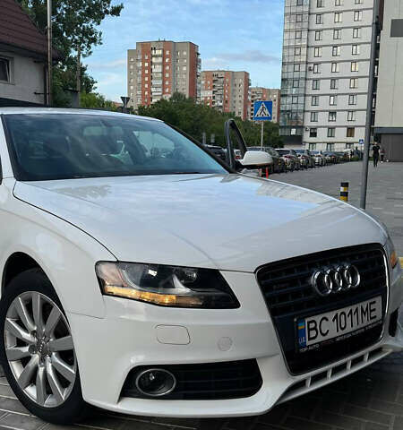 Білий Ауді А4, об'ємом двигуна 1.98 л та пробігом 200 тис. км за 9000 $, фото 13 на Automoto.ua