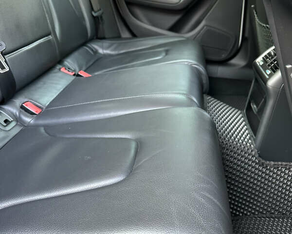 Ауди А4 2012 в Львове на Automoto.ua Белый Ауди А4, объемом двигателя 1.98 л и пробегом 231 тыс. км за 12500 $, фото 8 на Automoto.ua