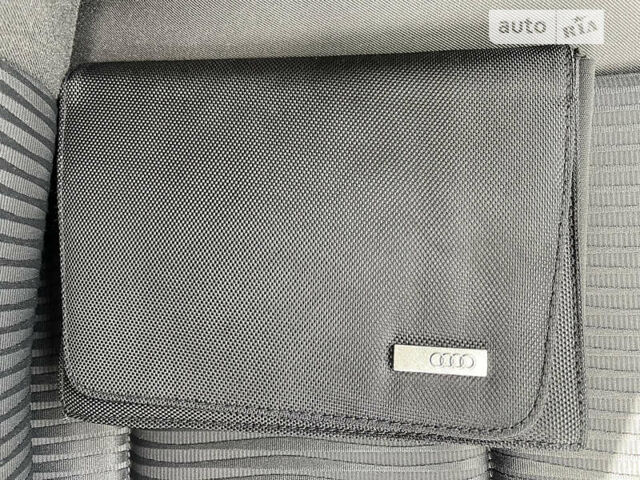 Белый Ауди А4, объемом двигателя 1.8 л и пробегом 220 тыс. км за 12500 $, фото 45 на Automoto.ua