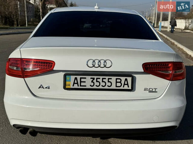 Ауді А4 2012 у Дніпро (Дніпропетровську) на Automoto.ua Білий Ауді А4, об'ємом двигуна 2 л та пробігом 160 тис. км за 14500 $, фото 6 на Automoto.ua