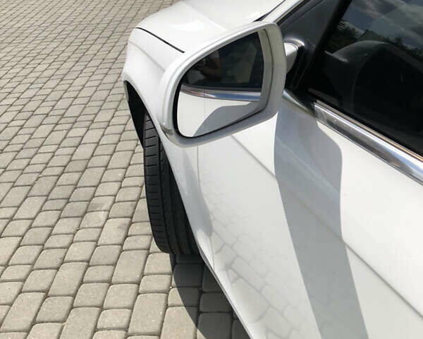 Ауди А4 2012 в Львове на Automoto.ua Белый Ауди А4, объемом двигателя 1.98 л и пробегом 128 тыс. км за 12500 $, фото 8 на Automoto.ua