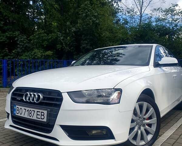 Белый Ауди А4, объемом двигателя 2 л и пробегом 212 тыс. км за 11500 $, фото 7 на Automoto.ua