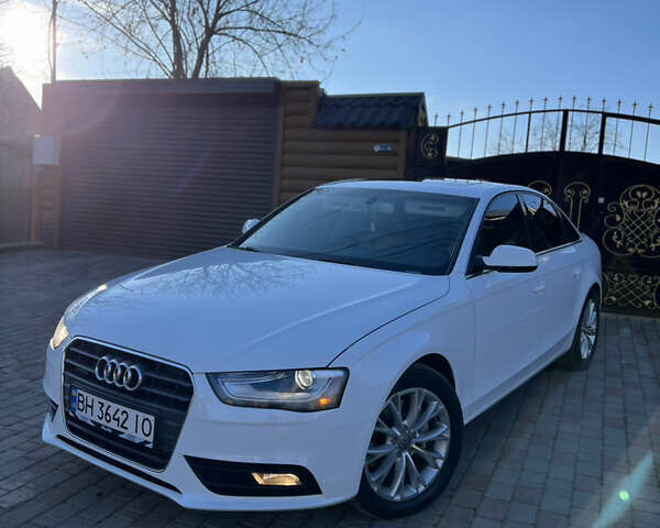 Белый Ауди А4, объемом двигателя 2 л и пробегом 223 тыс. км за 10300 $, фото 7 на Automoto.ua