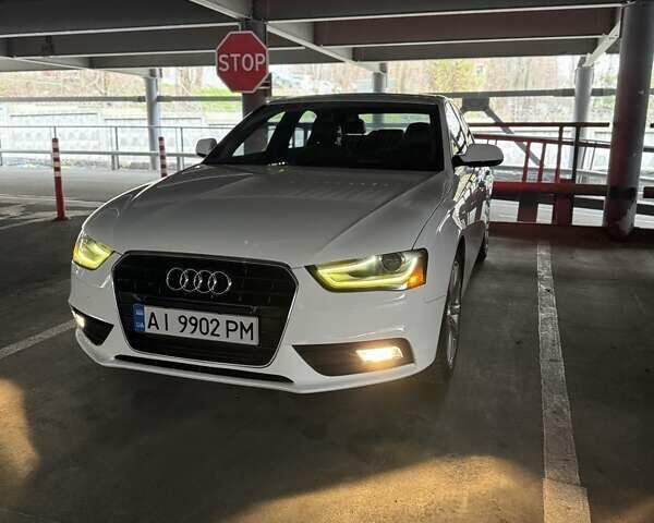 Білий Ауді А4, об'ємом двигуна 1.98 л та пробігом 213 тис. км за 11300 $, фото 1 на Automoto.ua