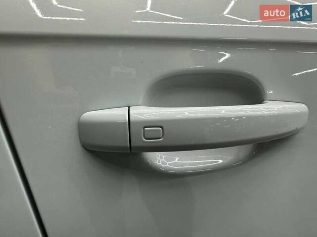 Белый Ауди А4, объемом двигателя 2 л и пробегом 220 тыс. км за 12600 $, фото 22 на Automoto.ua