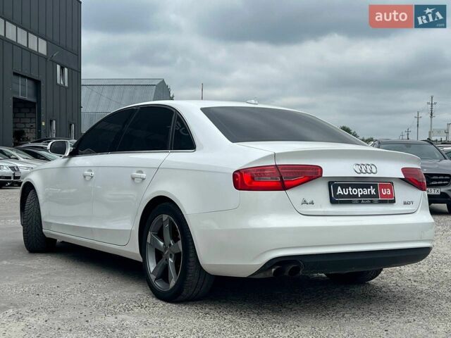 Белый Ауди А4, объемом двигателя 2 л и пробегом 290 тыс. км за 8890 $, фото 4 на Automoto.ua