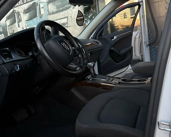Белый Ауди А4, объемом двигателя 1.8 л и пробегом 222 тыс. км за 12500 $, фото 16 на Automoto.ua