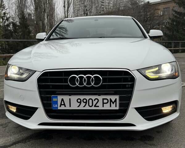 Білий Ауді А4, об'ємом двигуна 1.98 л та пробігом 213 тис. км за 11300 $, фото 6 на Automoto.ua