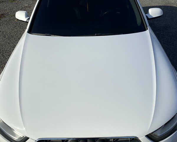 Белый Ауди А4, объемом двигателя 1.98 л и пробегом 178 тыс. км за 12500 $, фото 13 на Automoto.ua