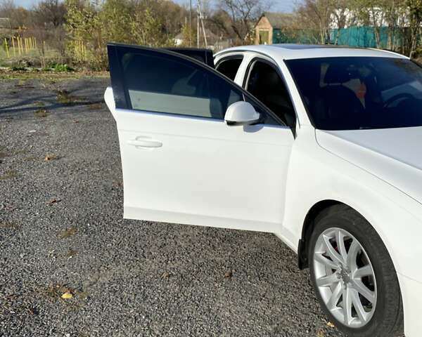 Белый Ауди А4, объемом двигателя 1.98 л и пробегом 178 тыс. км за 12500 $, фото 20 на Automoto.ua
