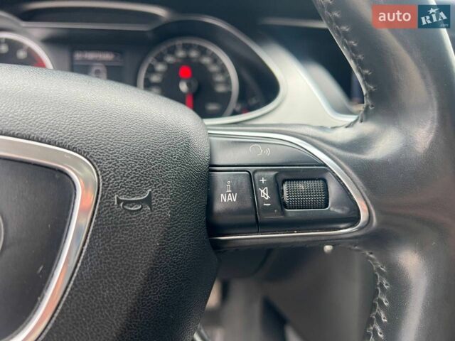 Белый Ауди А4, объемом двигателя 2 л и пробегом 290 тыс. км за 8890 $, фото 23 на Automoto.ua