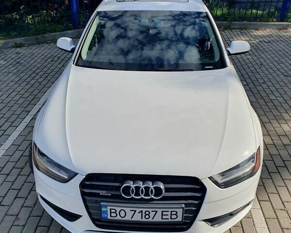 Белый Ауди А4, объемом двигателя 2 л и пробегом 212 тыс. км за 11500 $, фото 3 на Automoto.ua