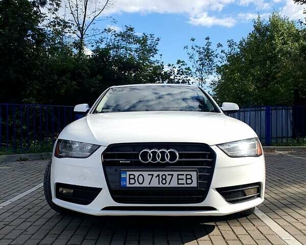 Белый Ауди А4, объемом двигателя 2 л и пробегом 212 тыс. км за 11500 $, фото 4 на Automoto.ua
