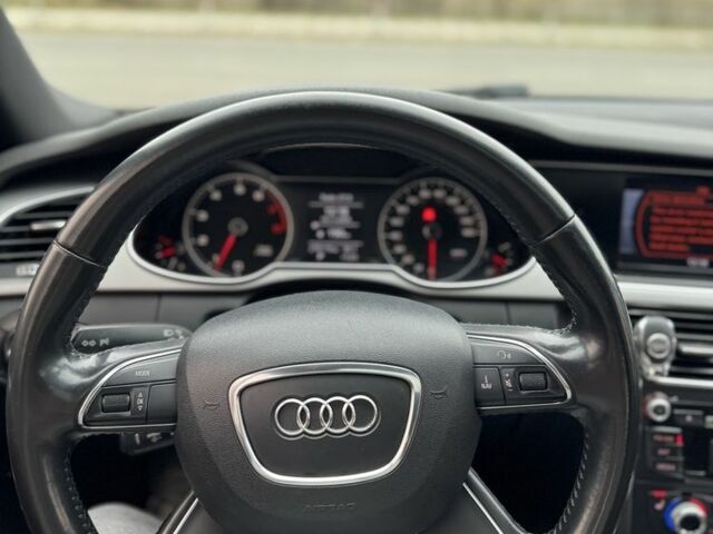 Білий Ауді А4, об'ємом двигуна 2 л та пробігом 280 тис. км за 9300 $, фото 14 на Automoto.ua