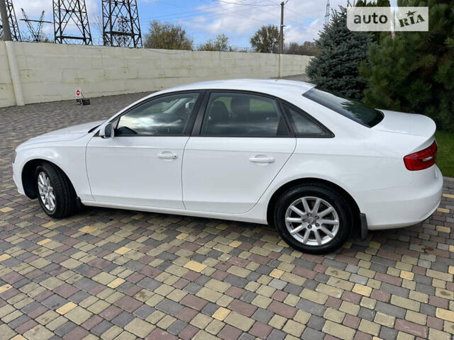 Белый Ауди А4, объемом двигателя 1.8 л и пробегом 220 тыс. км за 12500 $, фото 14 на Automoto.ua